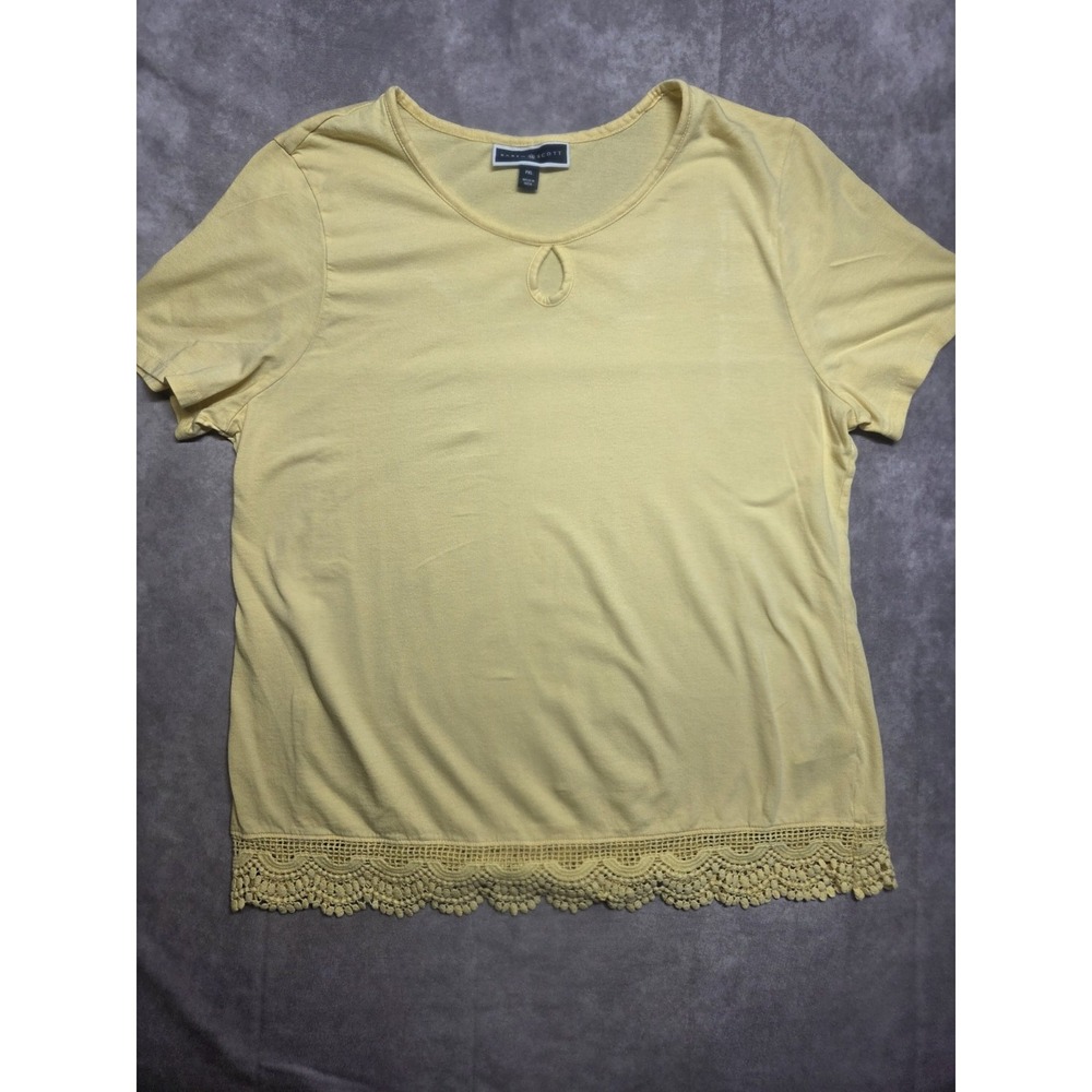 Laura Scott Petite Top Light Yellow size XL Eyelet Bottom Hem Classic Comfort
